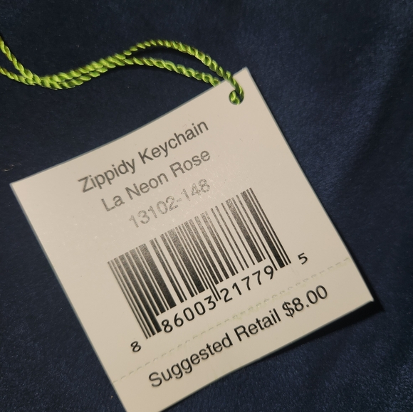 Bundle of 5 Vera Bradley Zippity Keychain / coin purse Mixed Patterns - Picture 2 of 2